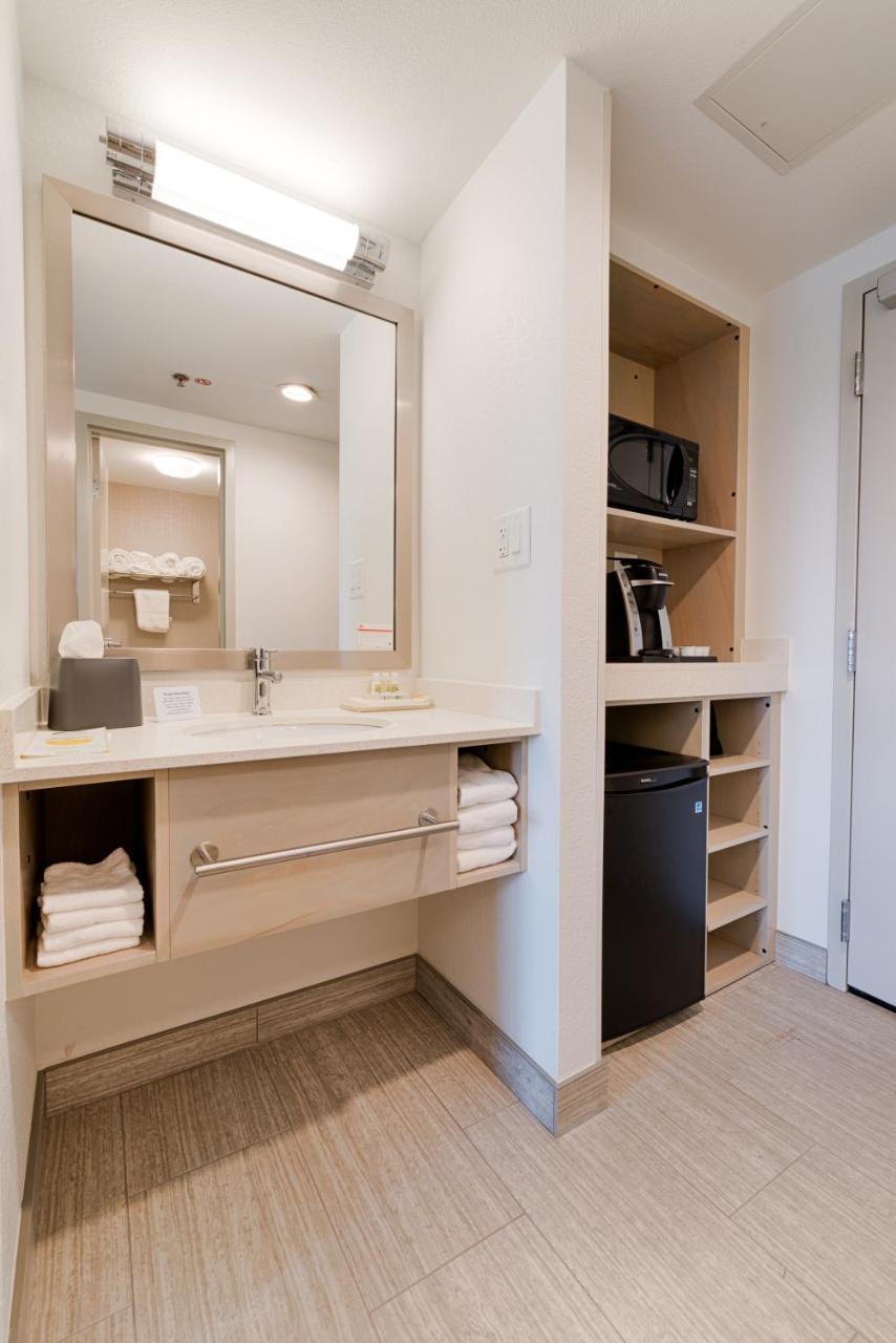 Holiday Inn Knoxville N - Merchant Drive By Ihg Ngoại thất bức ảnh